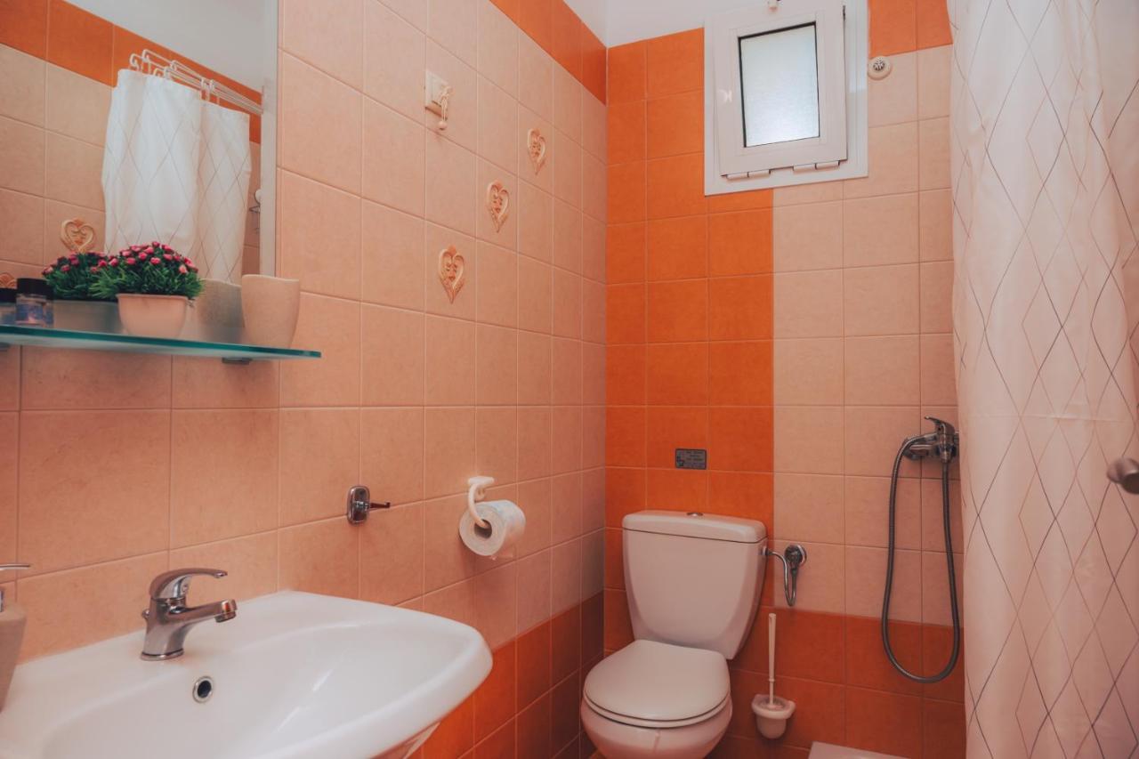 Dionysos Rooms Olympiakí Aktí Dış mekan fotoğraf