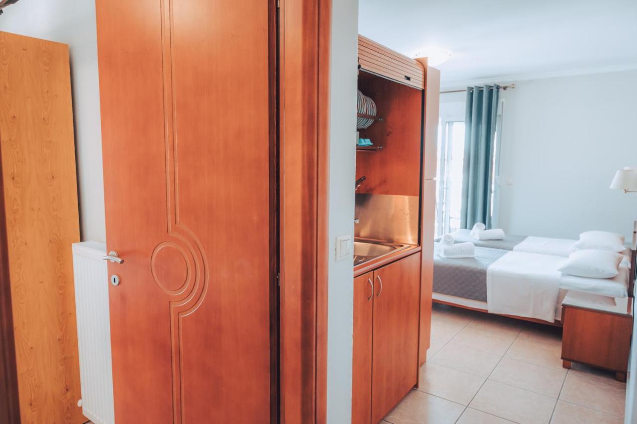 Dionysos Rooms Olympiakí Aktí Dış mekan fotoğraf