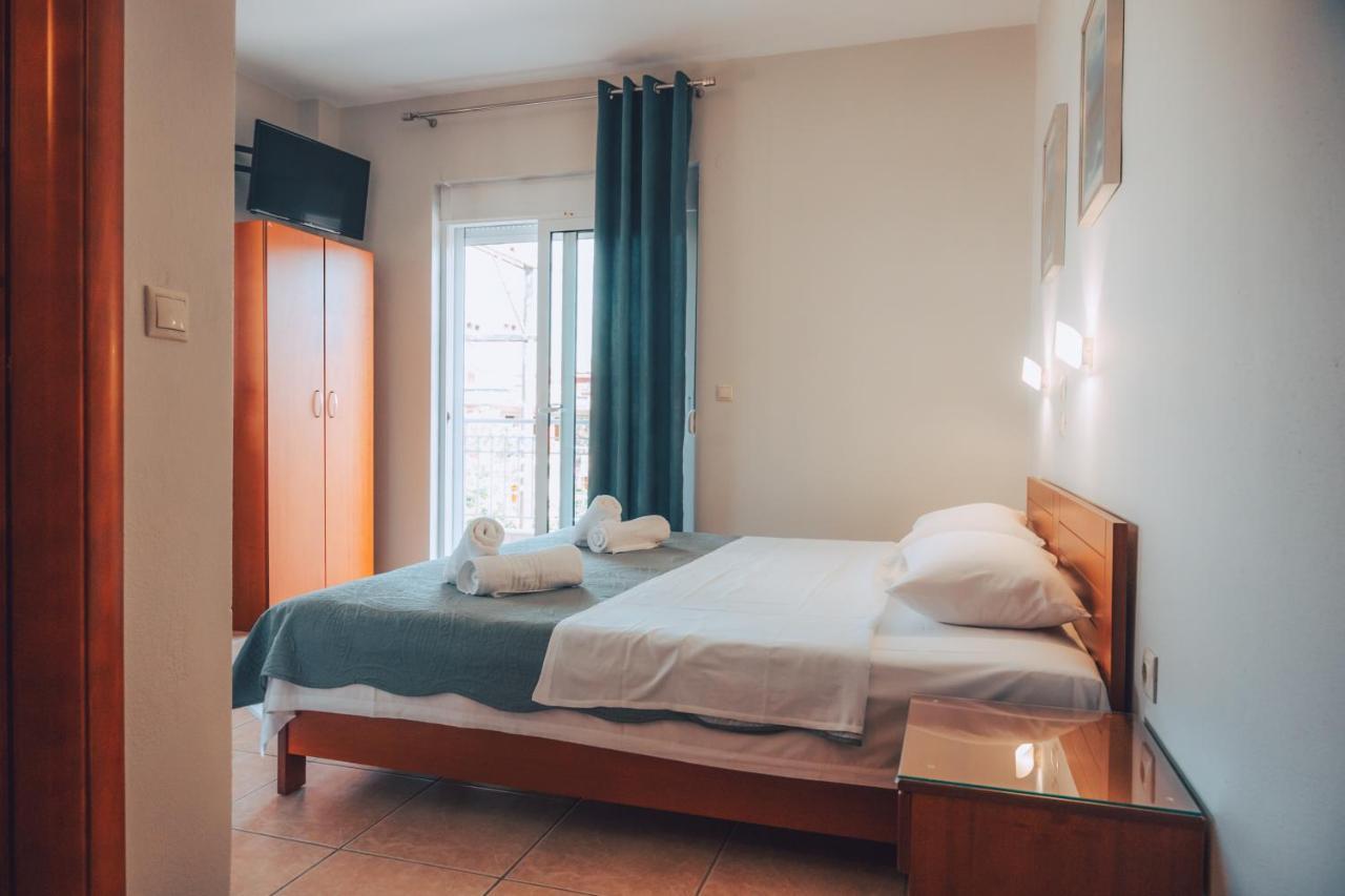 Dionysos Rooms Olympiakí Aktí Dış mekan fotoğraf