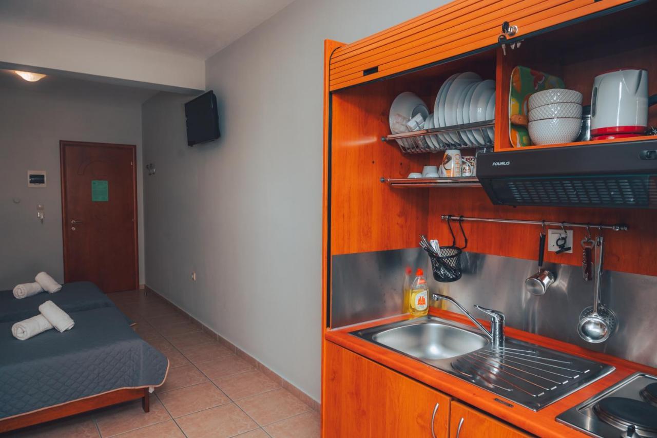 Dionysos Rooms Olympiakí Aktí Dış mekan fotoğraf