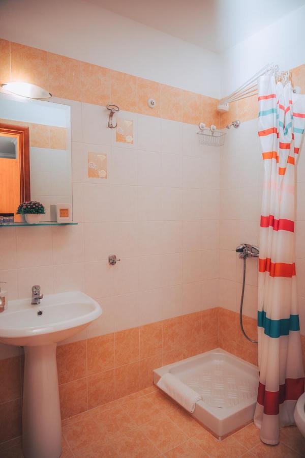 Dionysos Rooms Olympiakí Aktí Dış mekan fotoğraf